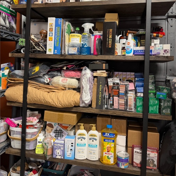 Items available when live - Picture 2 of 5